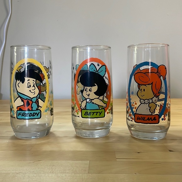 1986 Wilma Flintstone Pizza Hut Glass - Picture 7 of 8